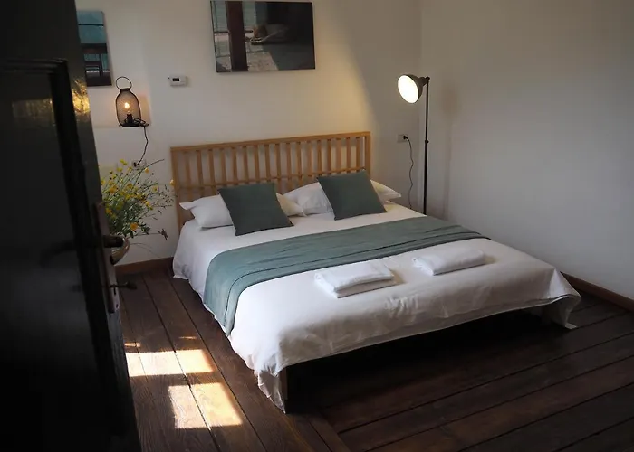 Open Cascina Alloggio per agriturismo Colico